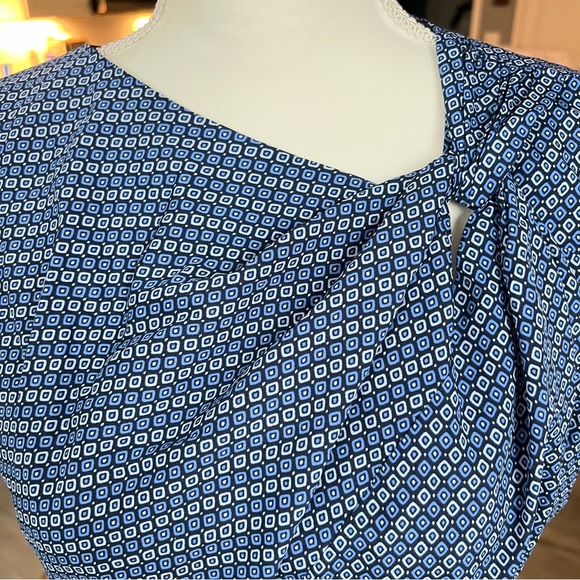 Banana Republic Blue Geometric Tile Belted Shift Dress | Size Small - Picture 8 of 12